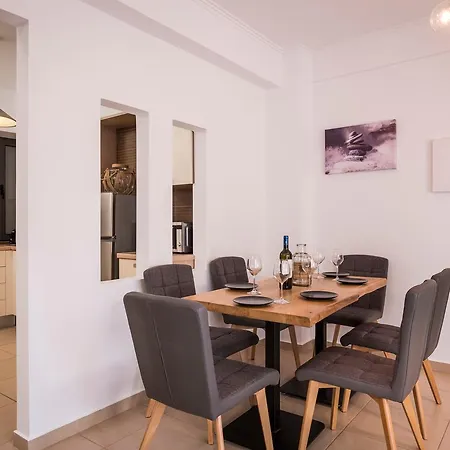 Aequor Luxury * חאניה