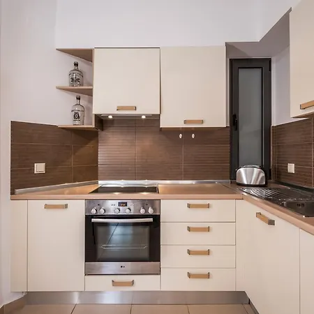 Aequor Luxury דירה *